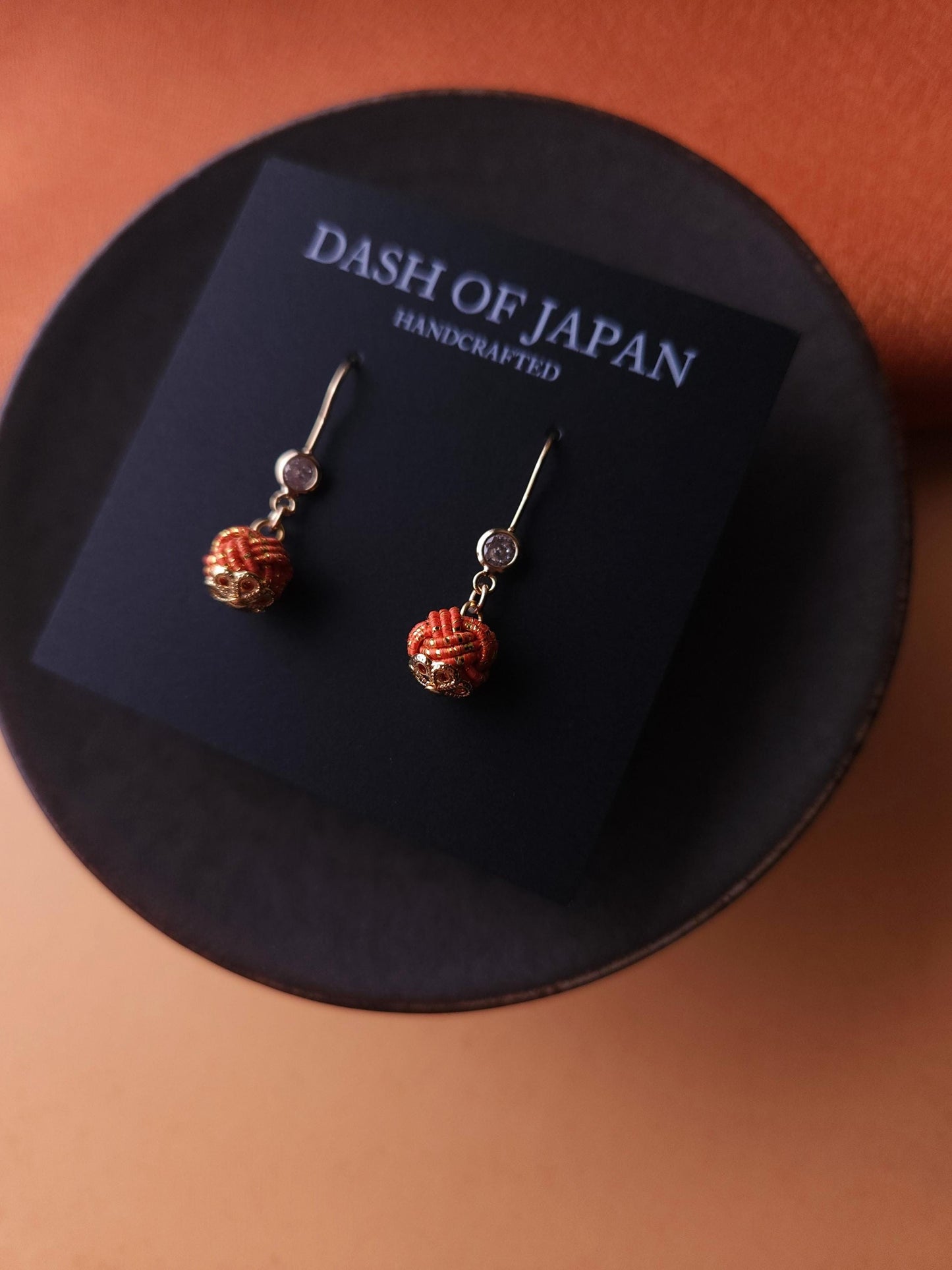 Simple Drop - Orange and Gold