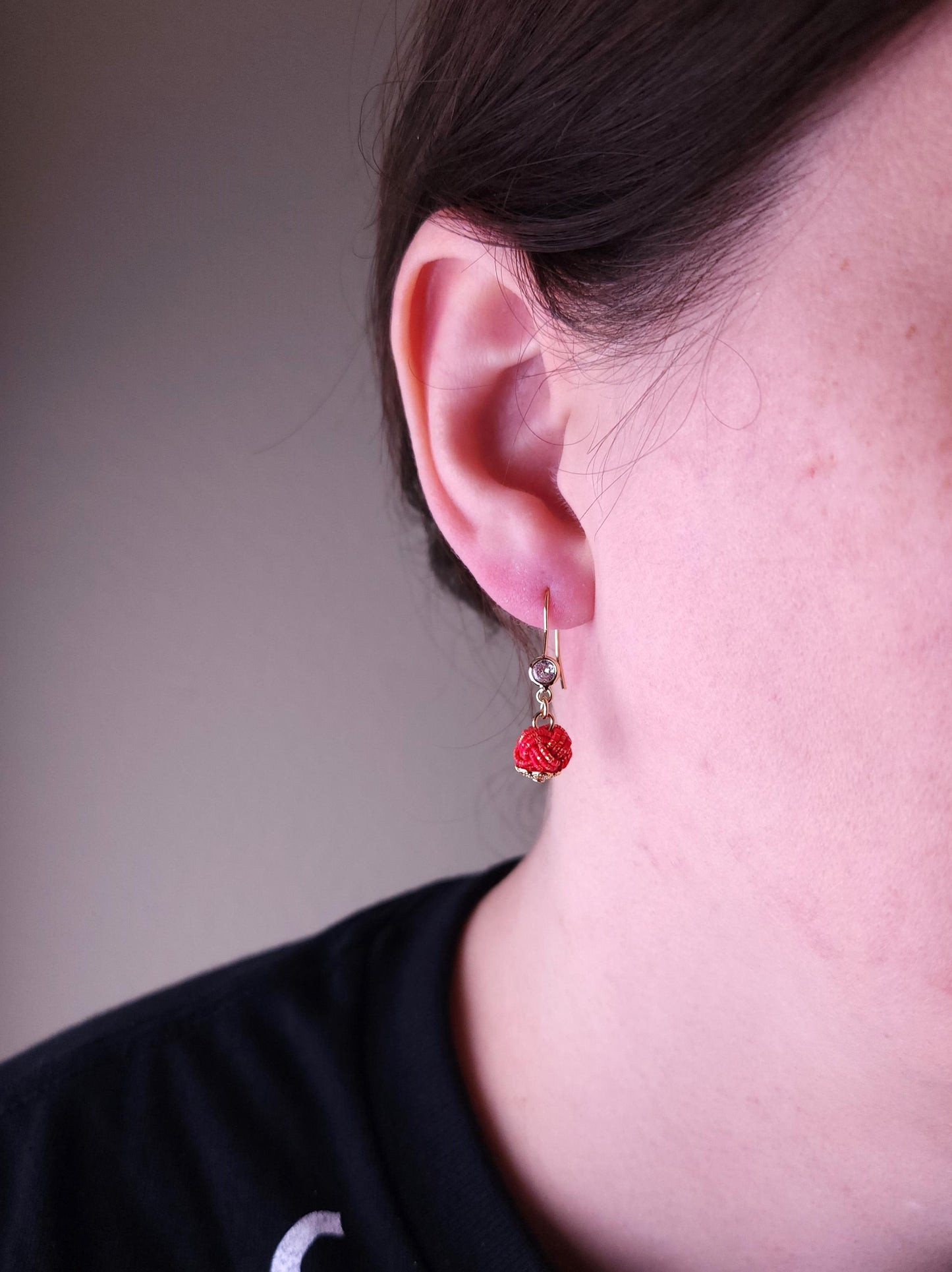 Simple Drop - Red and Gold