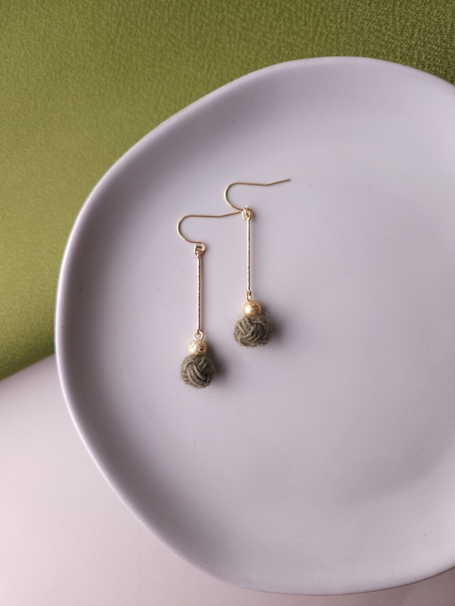 Fluffy Drop - Olive Green