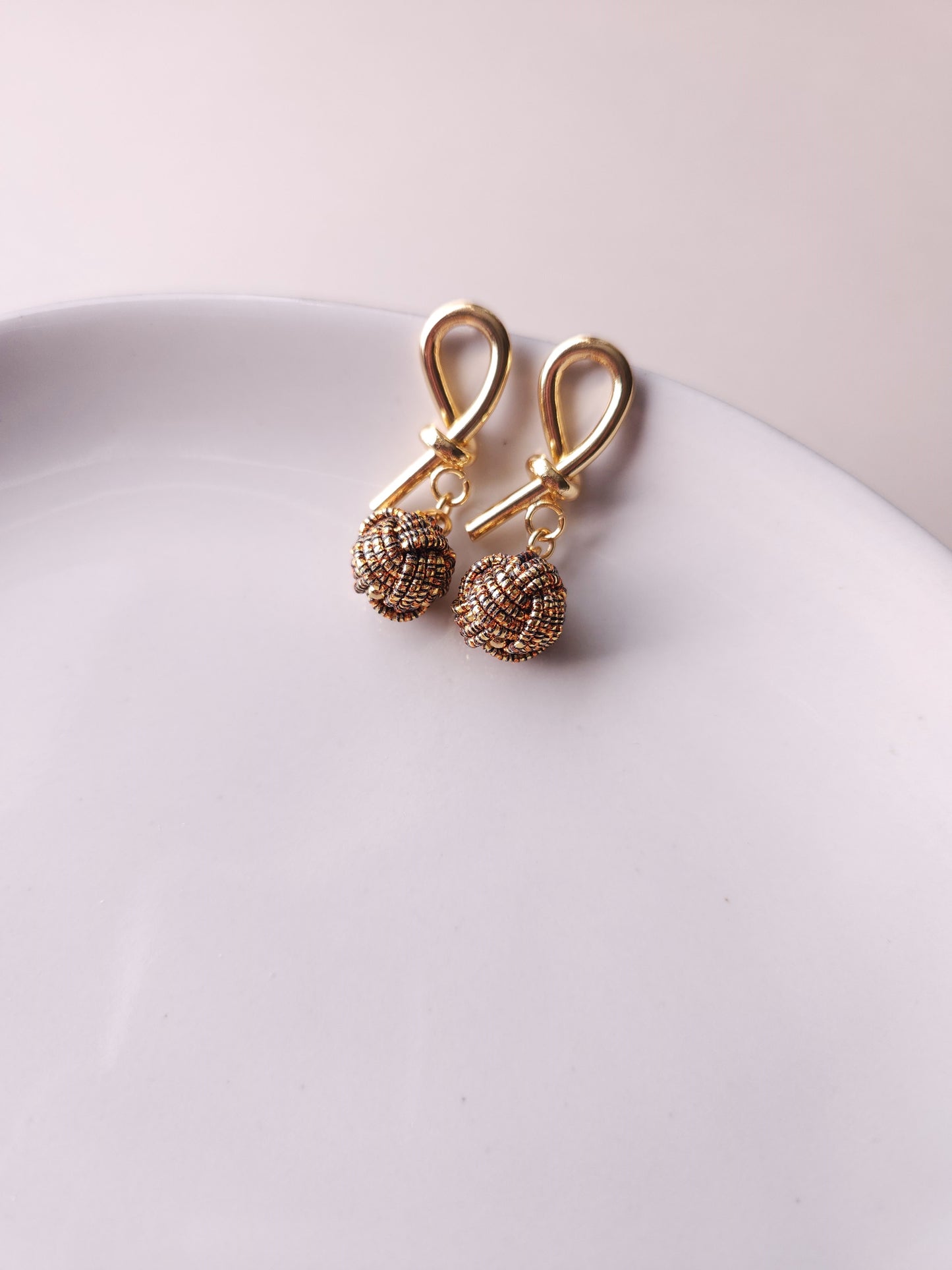 Knot - Warm Gold