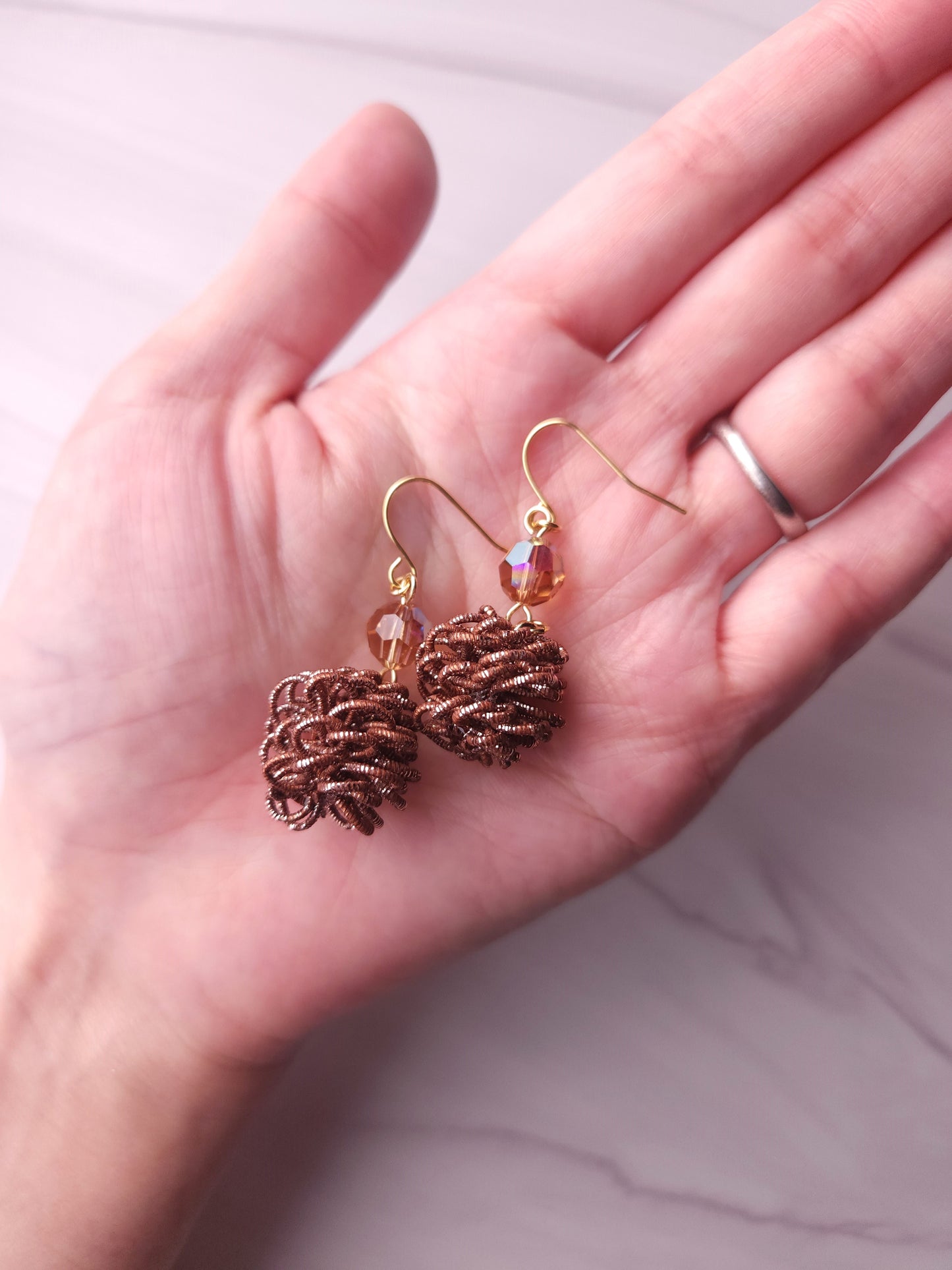 Pinecone - White