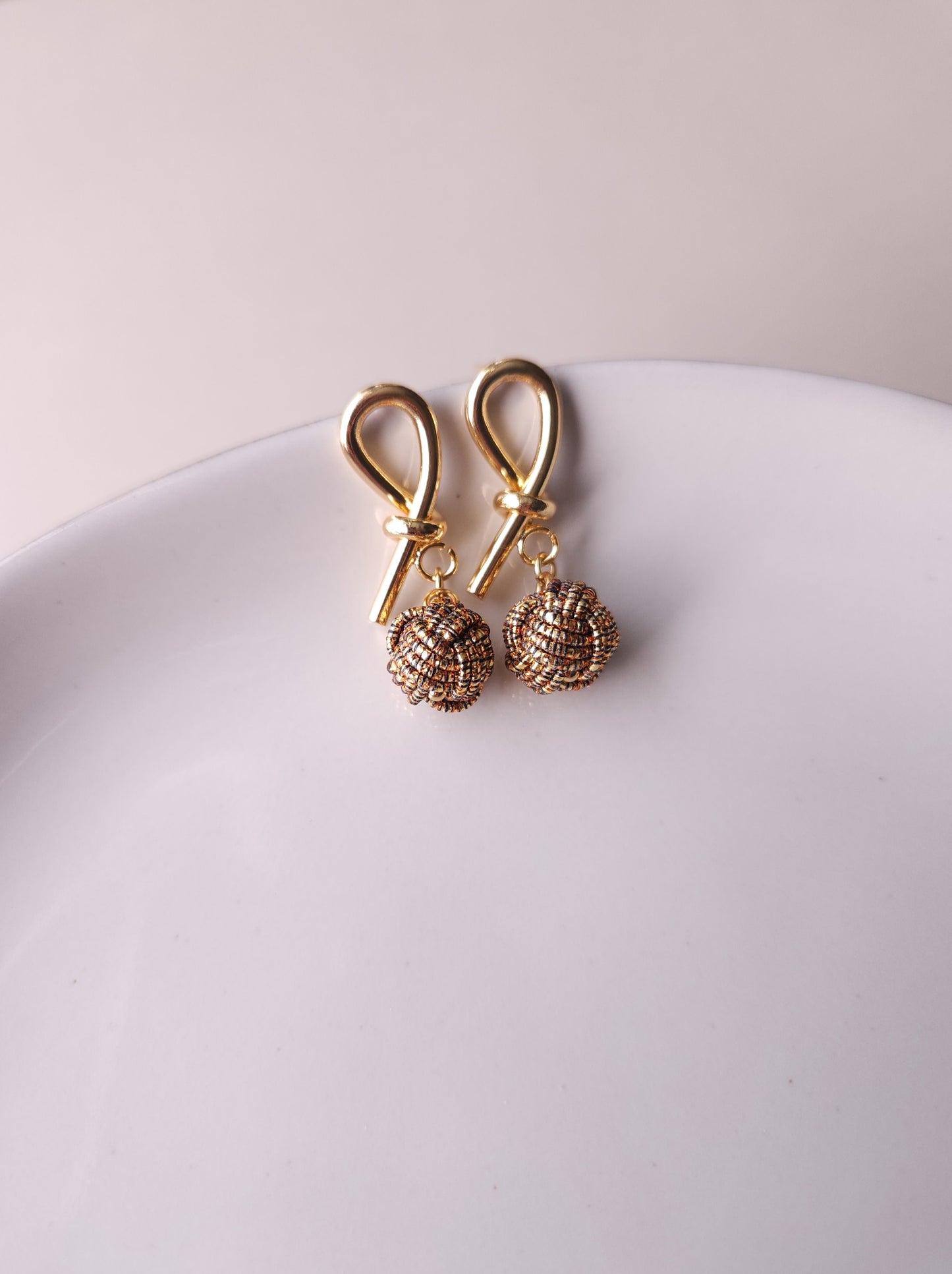 Knot - Warm Gold