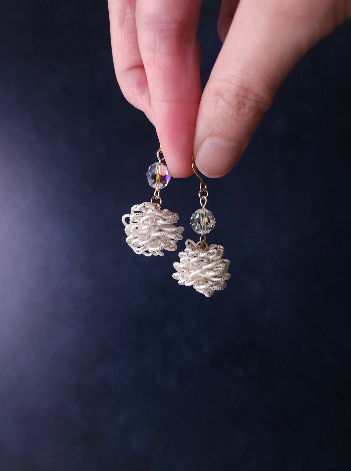 Pinecone - White