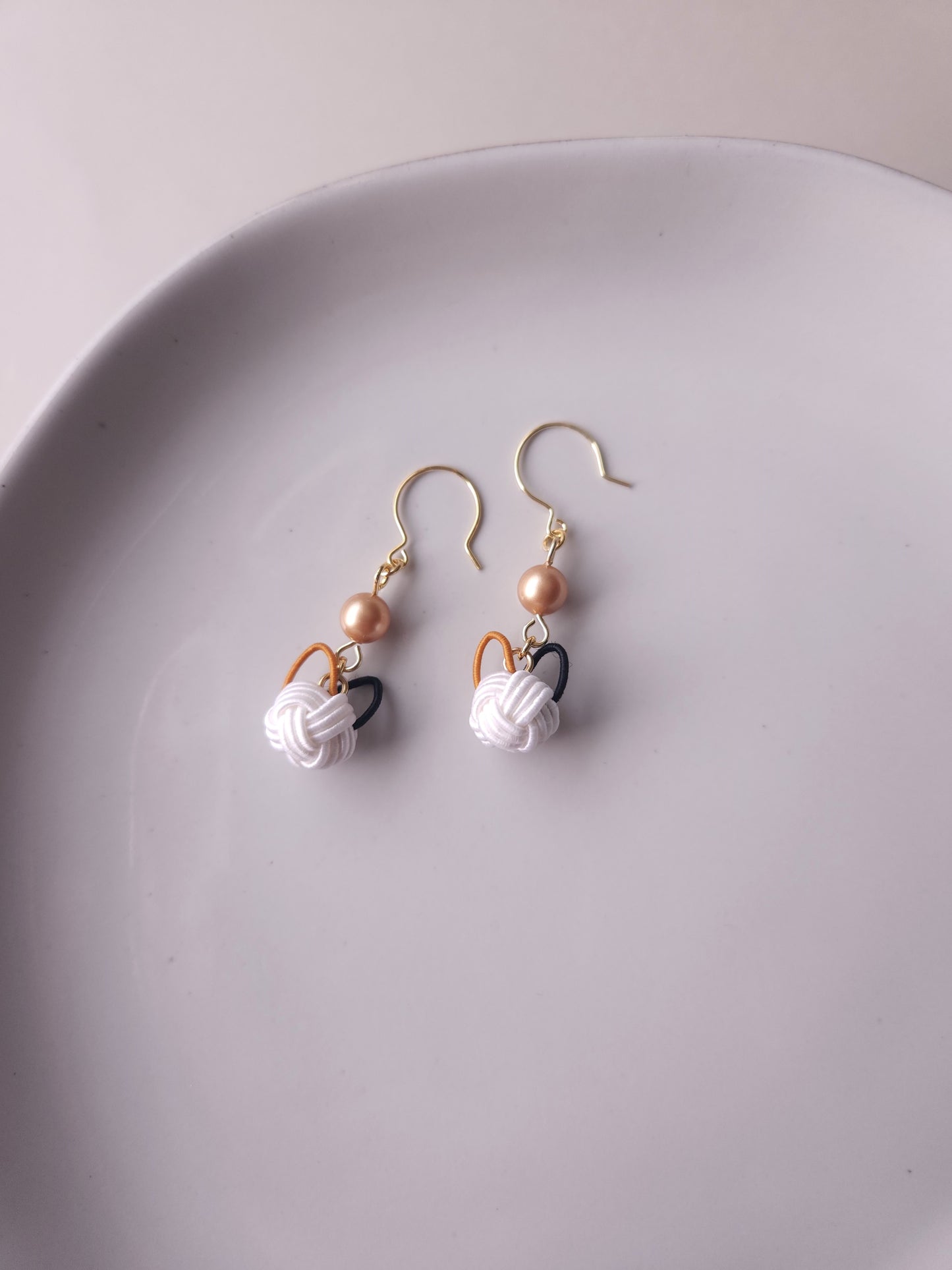 Cat and Pearl - Calico