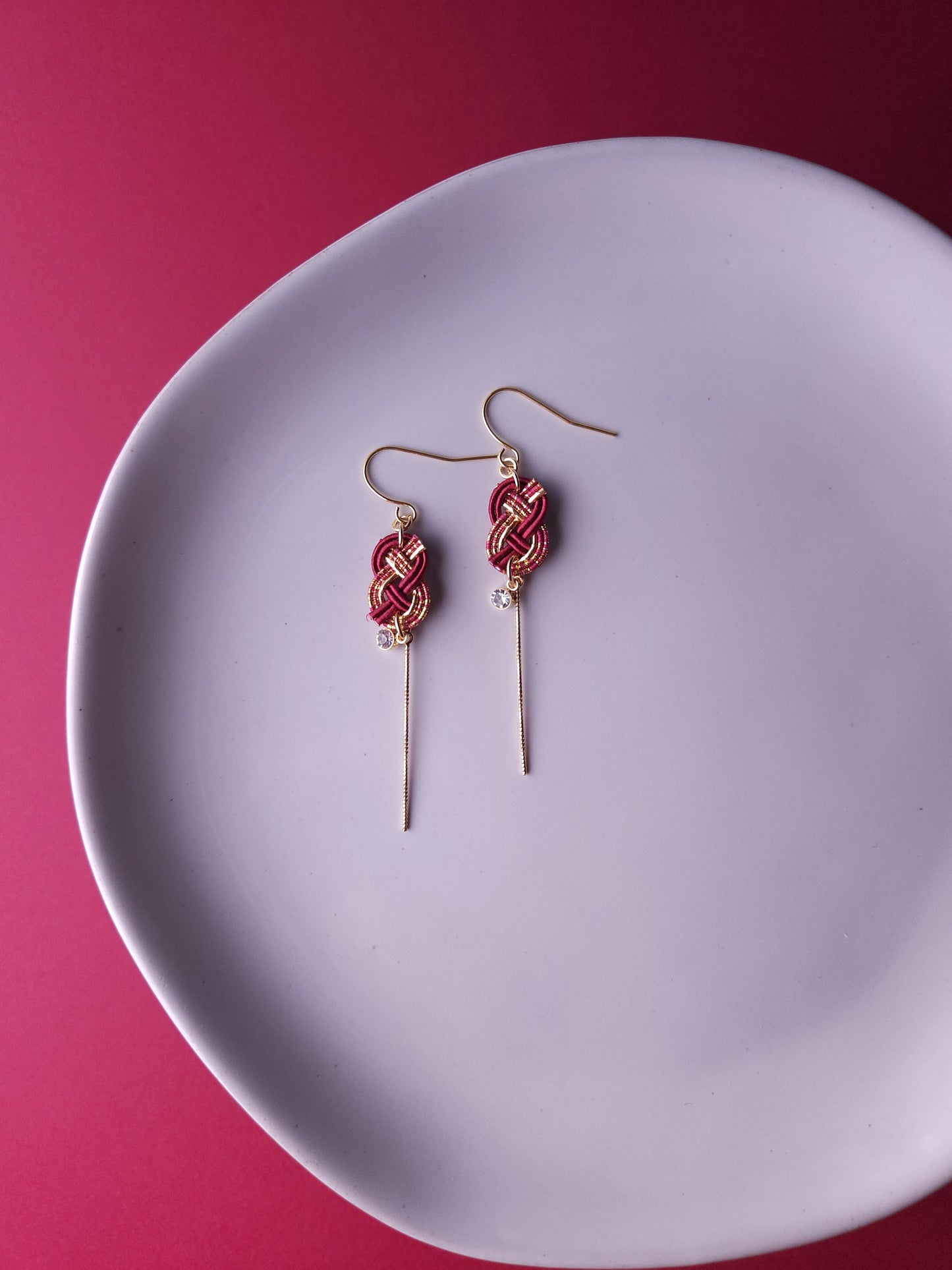 Small Mizuhiki Knot - Wine Red