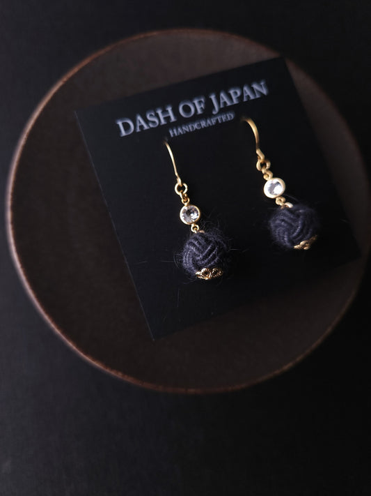 Japanese Mizuhiki Drop Earrings - Fluffy Gray
