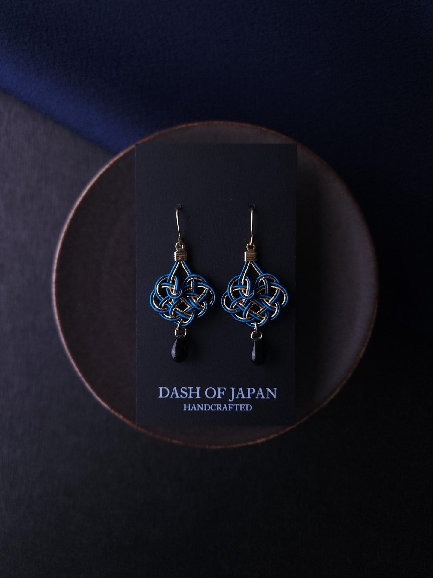 Kesa knot - Peacock Blue