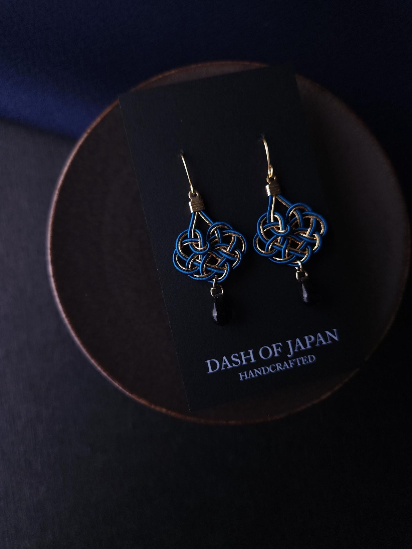 Kesa knot - Peacock Blue
