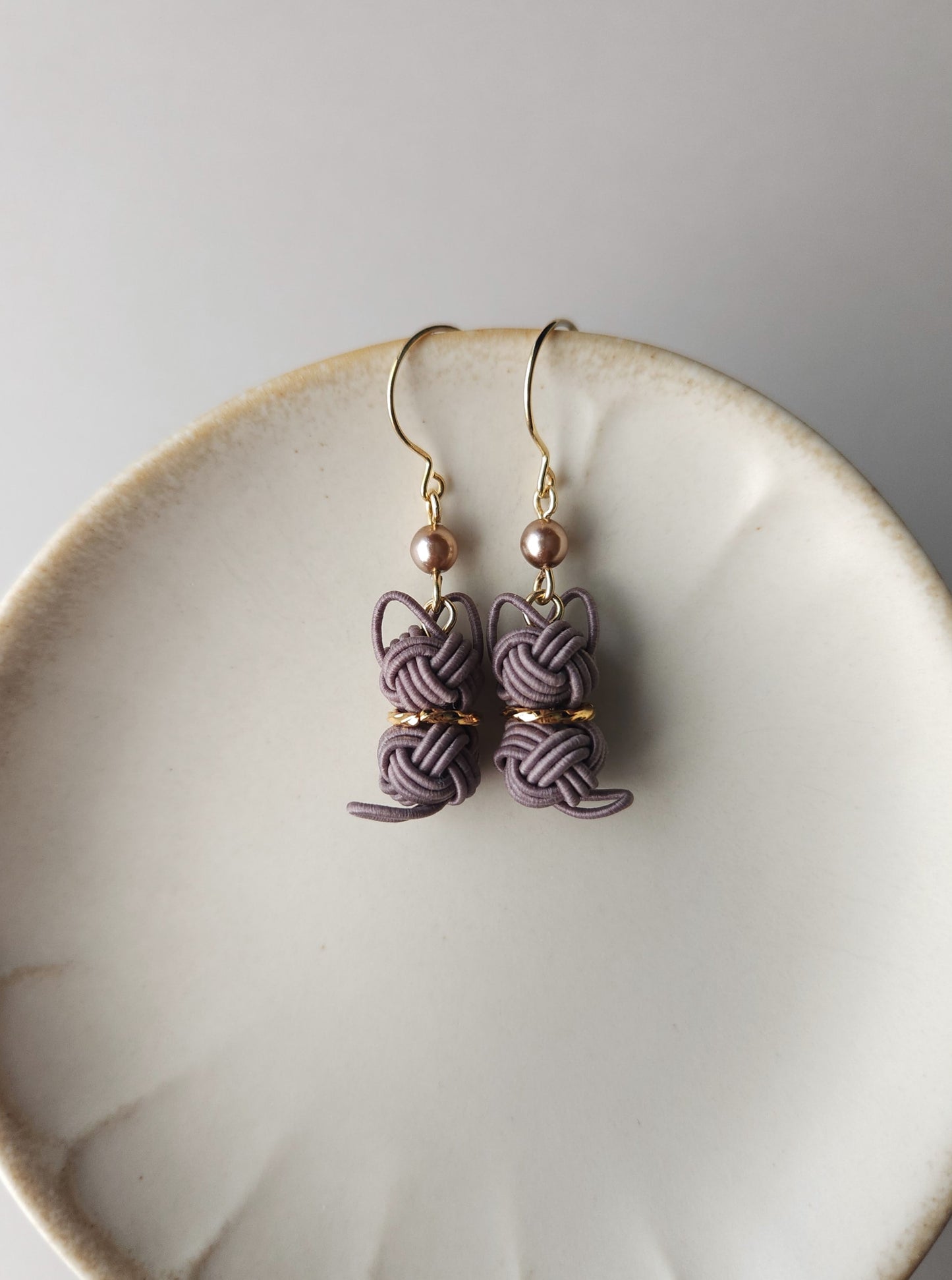 Cat Earrings - Satin Taupe