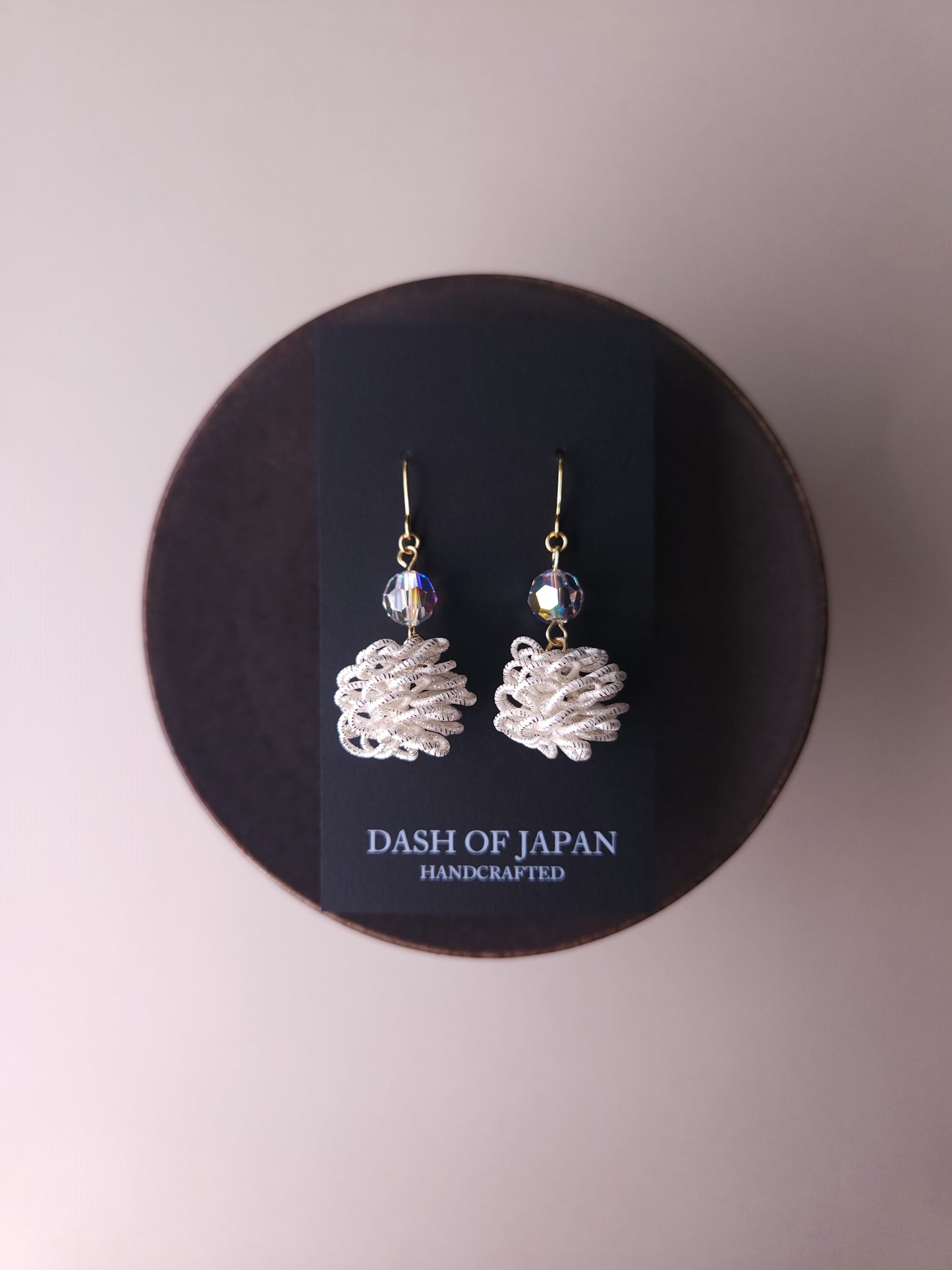 Pinecone - White