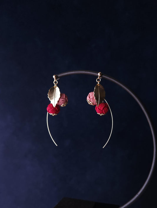 Minori - Dusty Rose and Scarlet Red