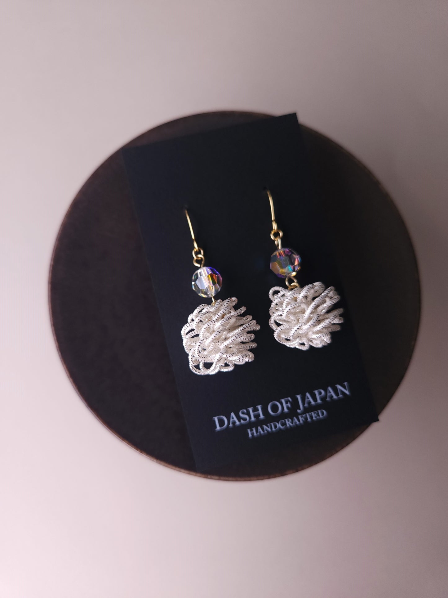 Pinecone - White
