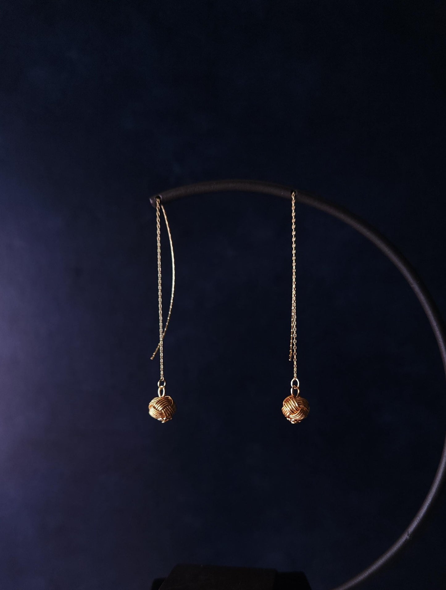 Threader - Metallic Gold