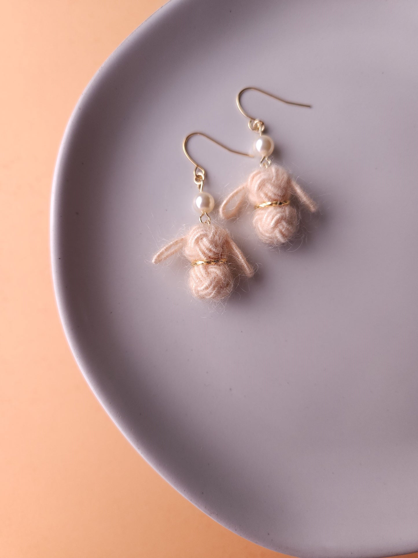 Fluffy Bunny - Light Cream