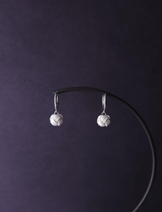 Huggie Drop - Silver White