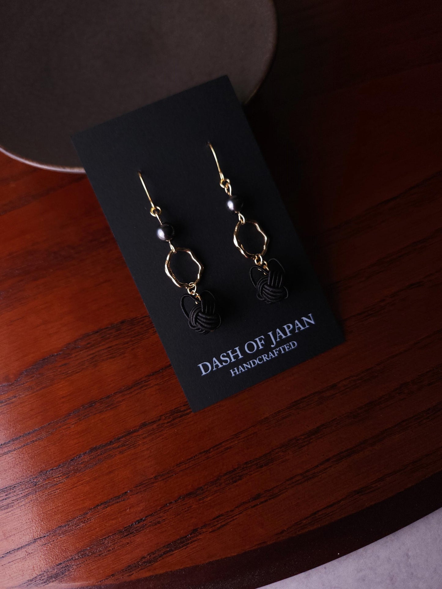 Cat Pearl Drop Earrings - Black