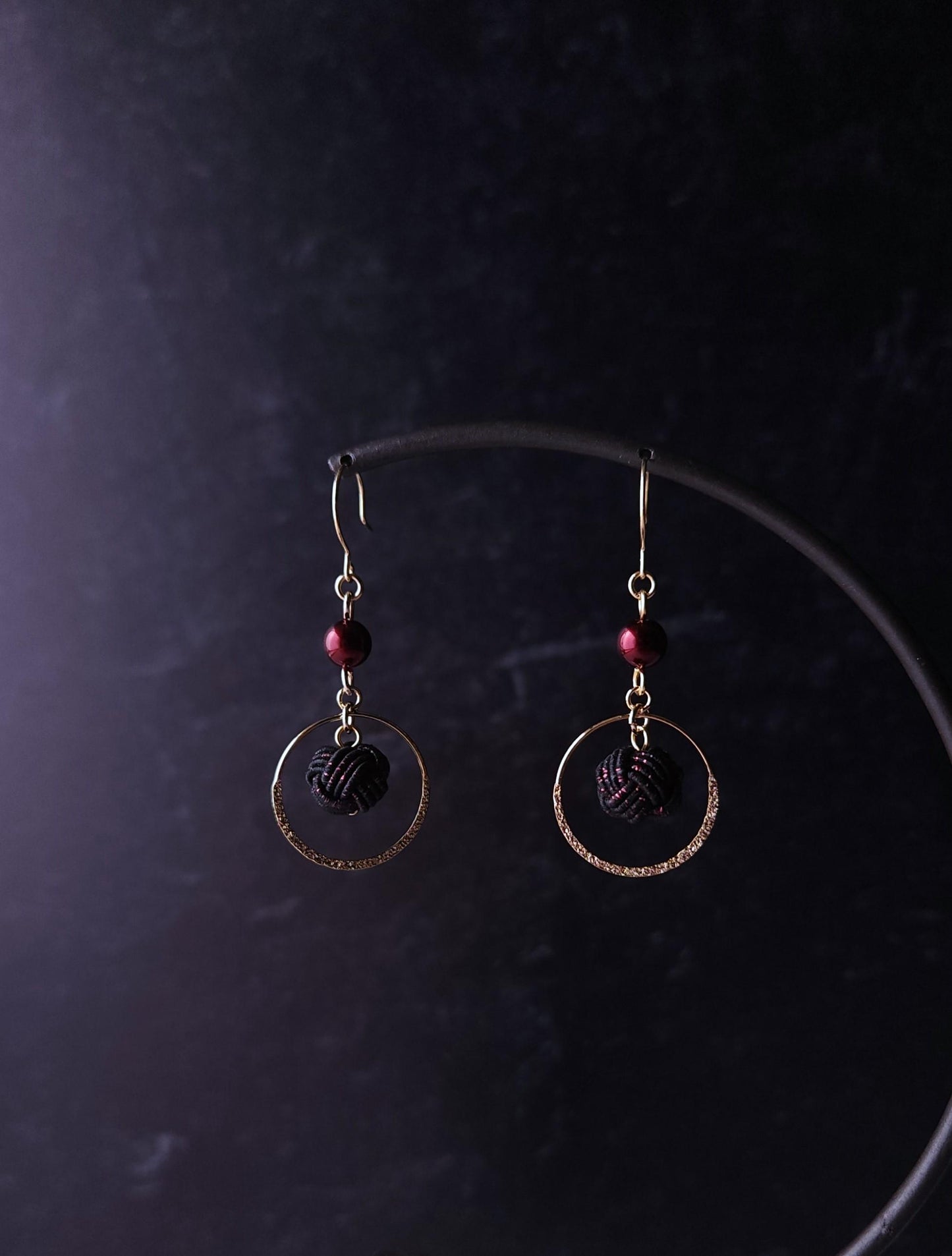 Hoop - Black x Pink