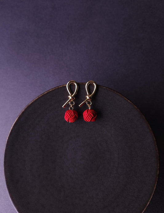 Knot -  Red