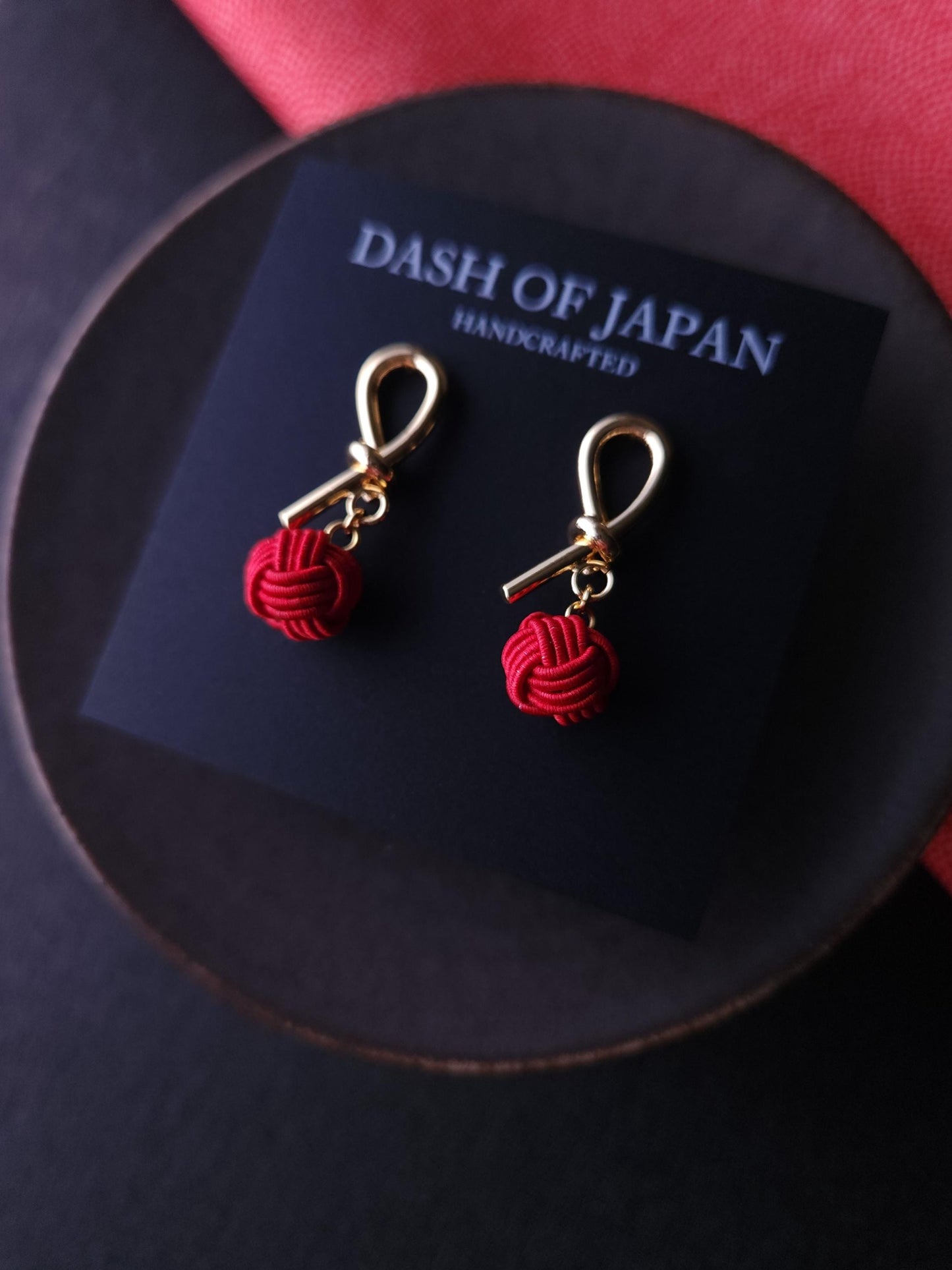 Knot -  Red