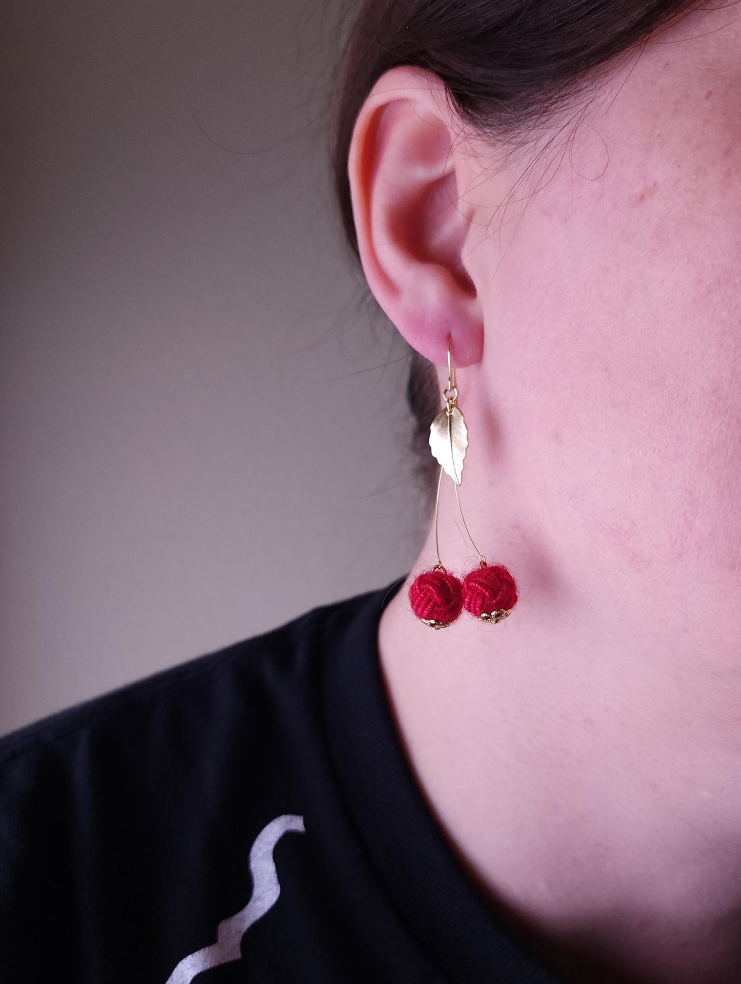 Fluffy Cherry - White