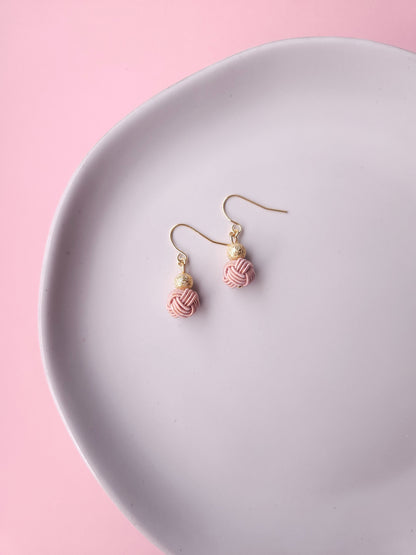 Daruma-Dusty Apricot