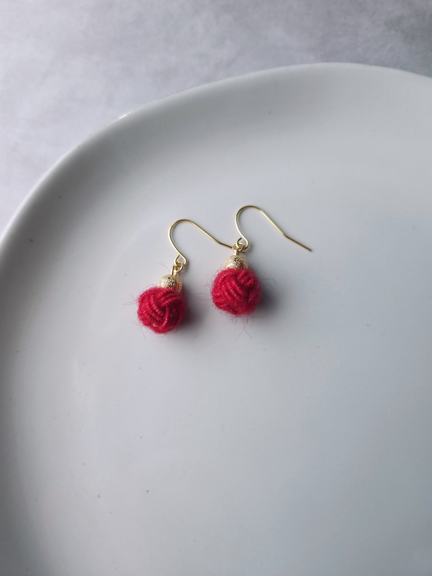 Pom Pom - Deep Red