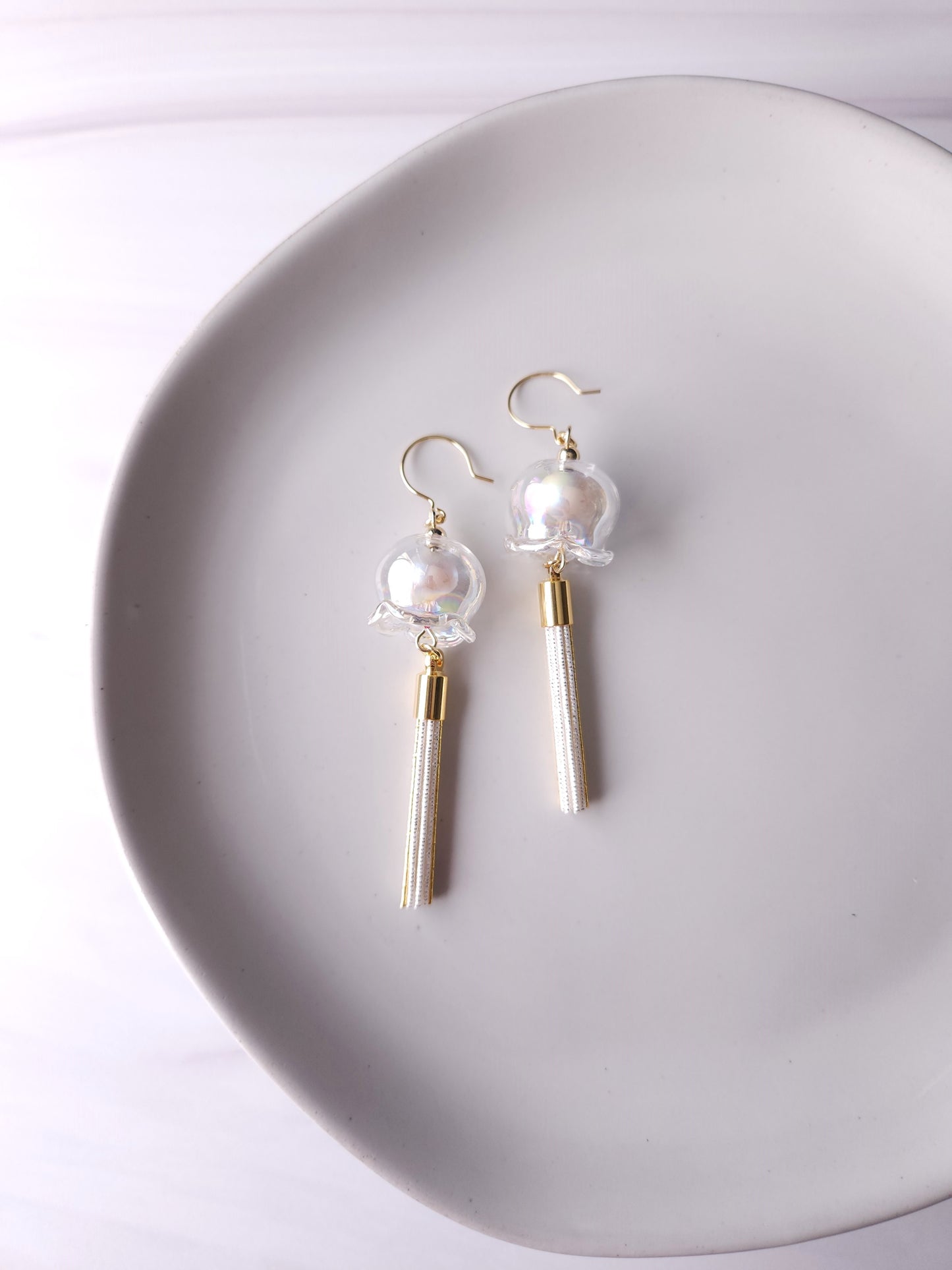 Furin - Shiny White