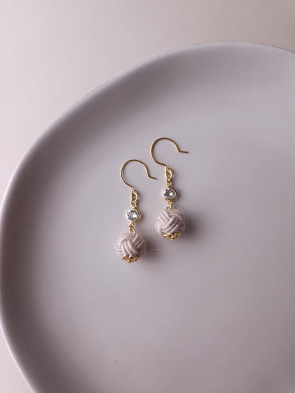 Japanese Mizuhiki Drop Earrings - Fluffy Warm Gray