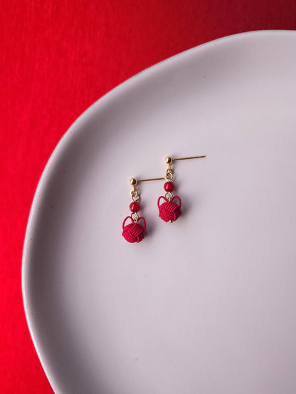 Small Cat Drop -Deep Red