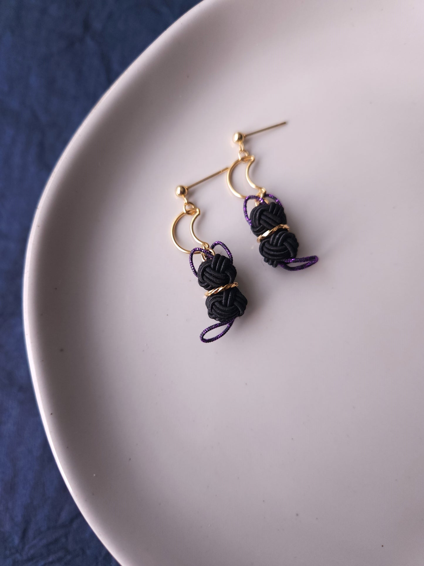 Cat and Moon - Black x  Purple