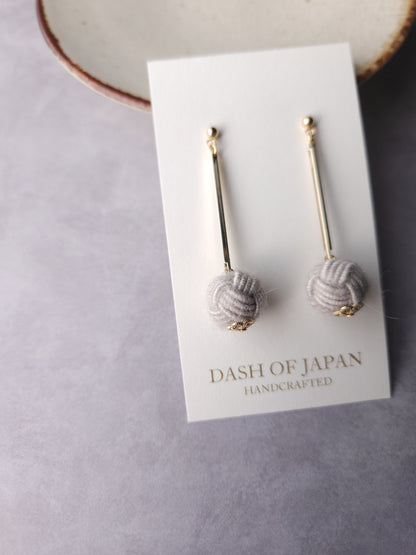 Yarn - Platinum Gray