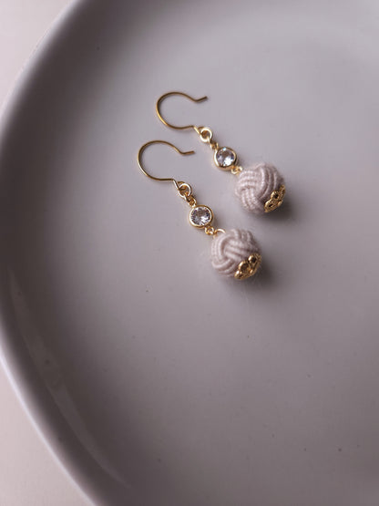 Japanese Mizuhiki Drop Earrings - Fluffy Warm Gray