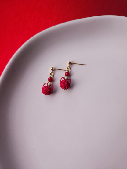 Small Cat Drop -Deep Red