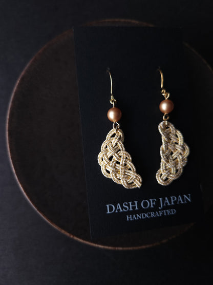 Crescent Moon - Light Gold