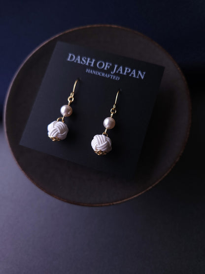 Simple Drop - White
