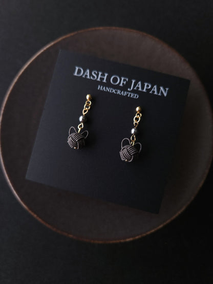 Small Cat Drop -Charcoal Grey