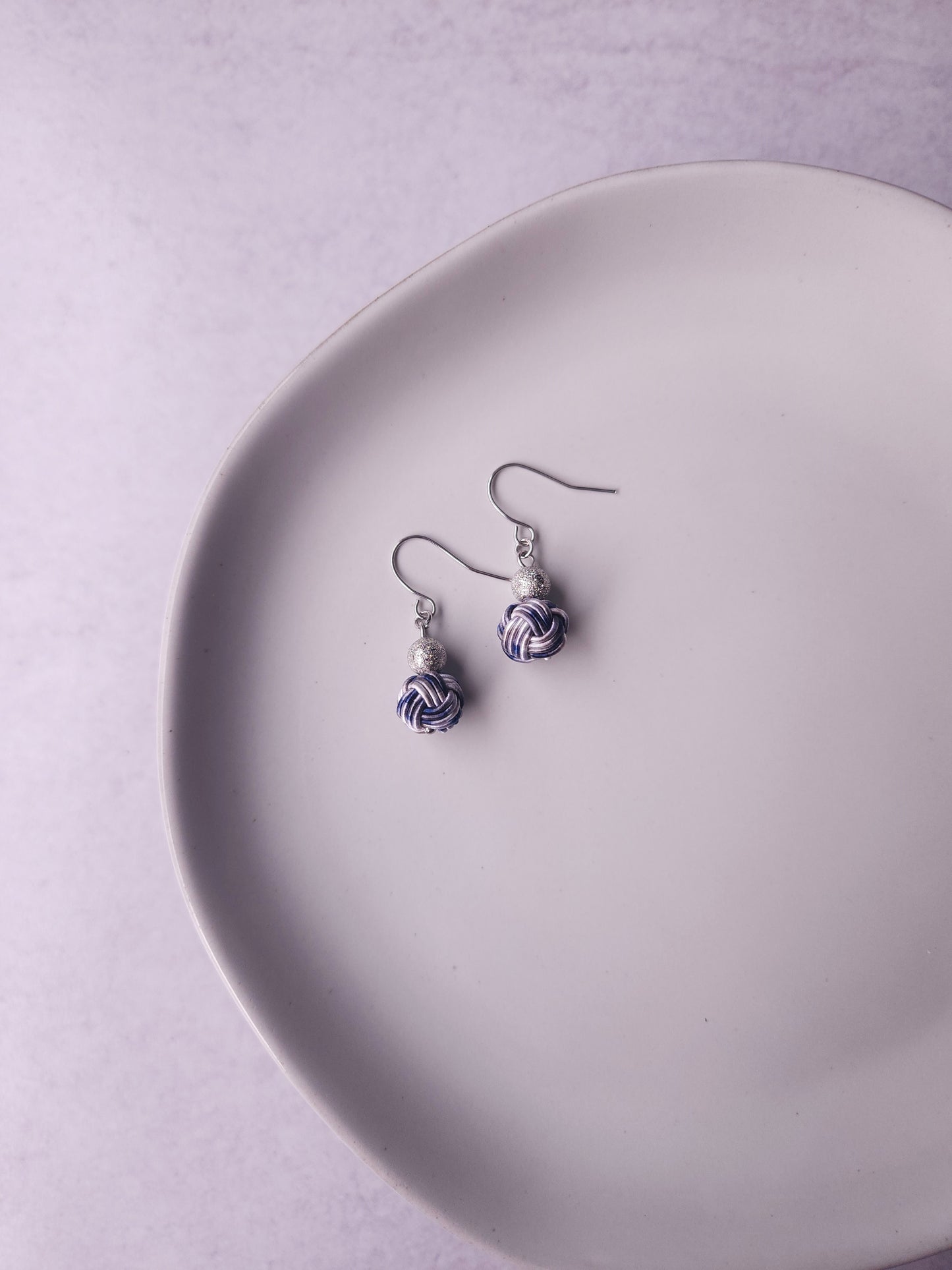 Daruma- Granite Marble