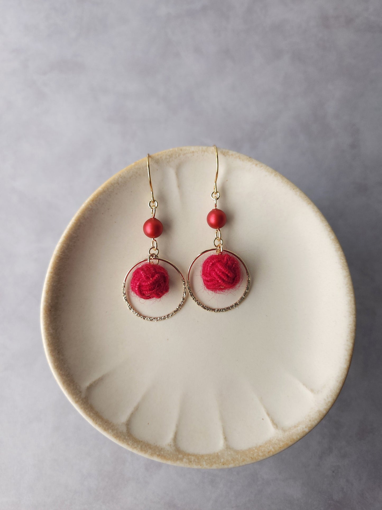 Hoop - Fluffy Red