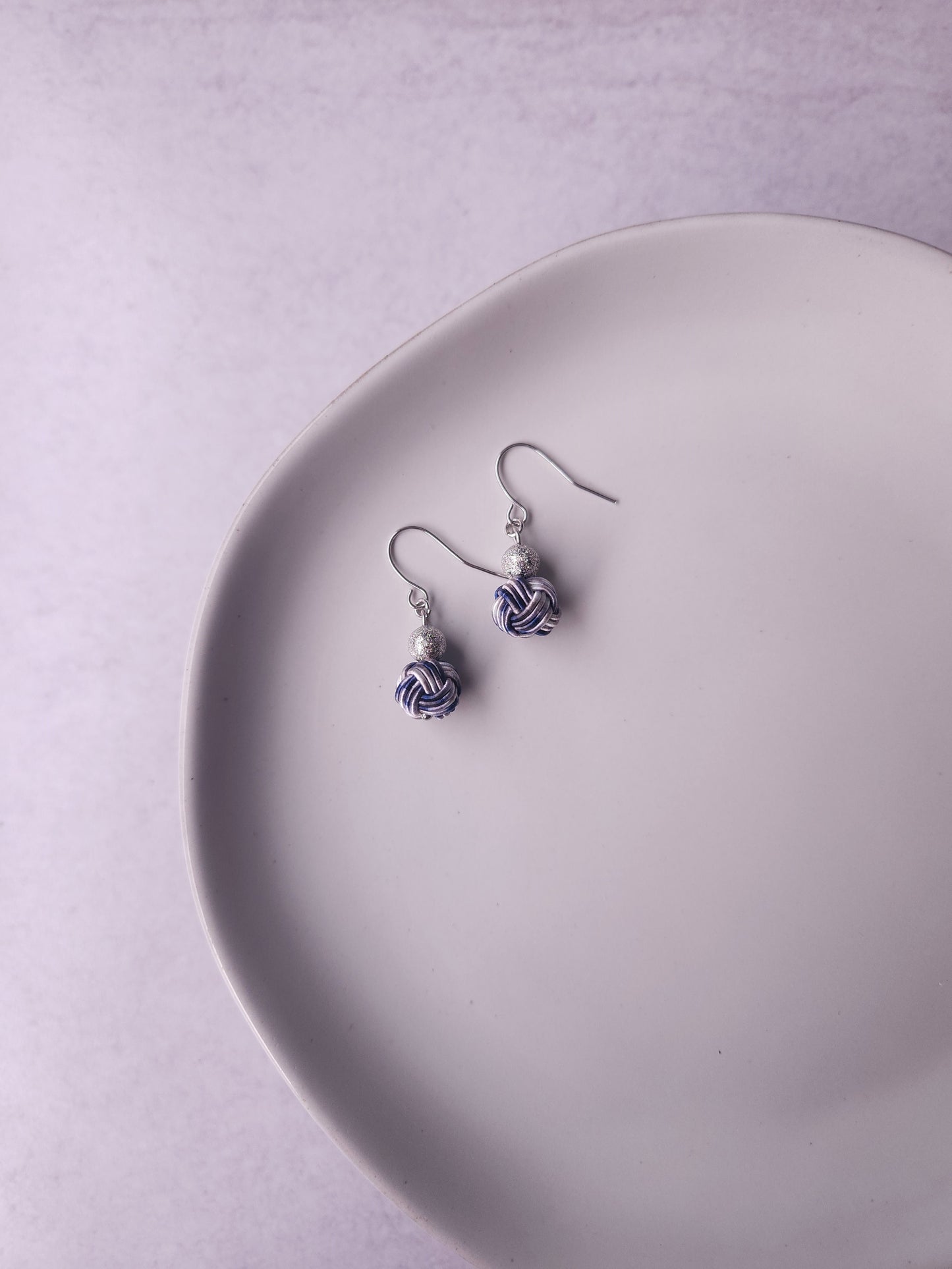 Daruma- Granite Marble