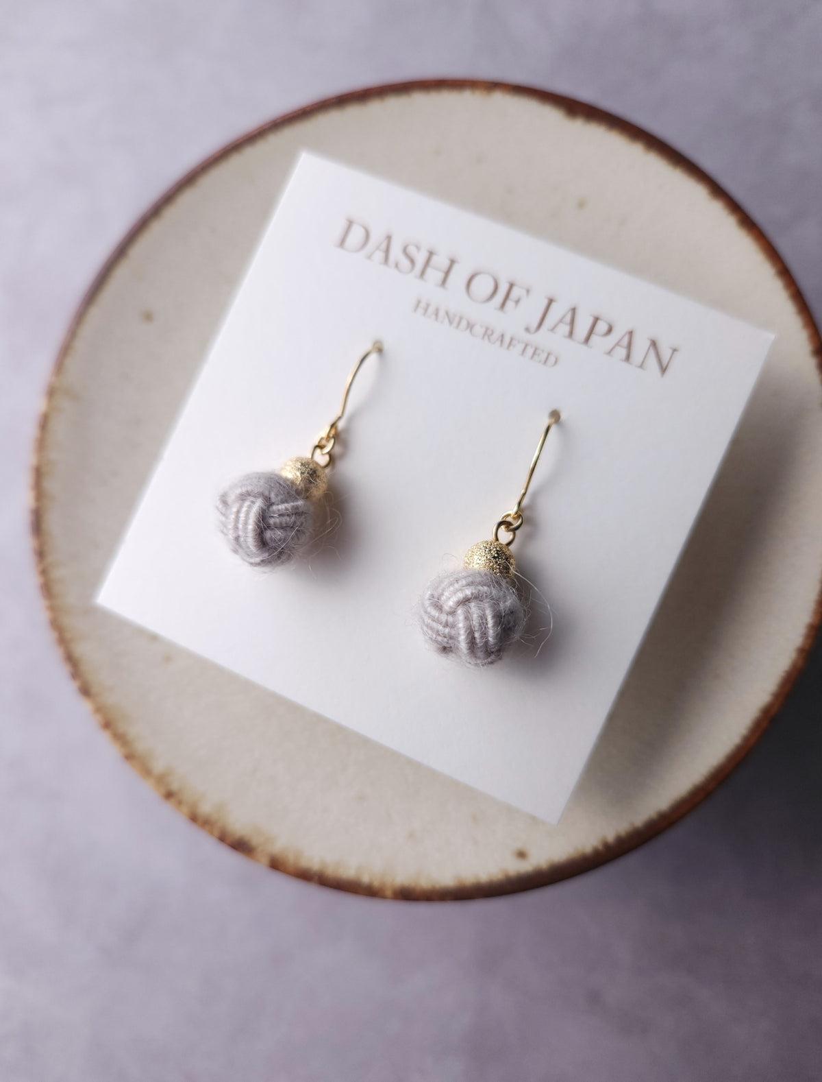 Pom Pom - Platinum Gray