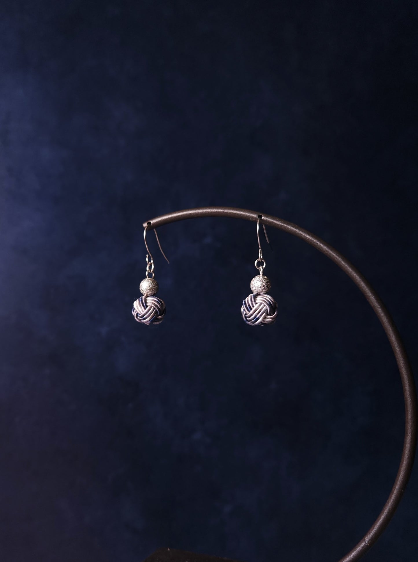 Daruma- Granite Marble