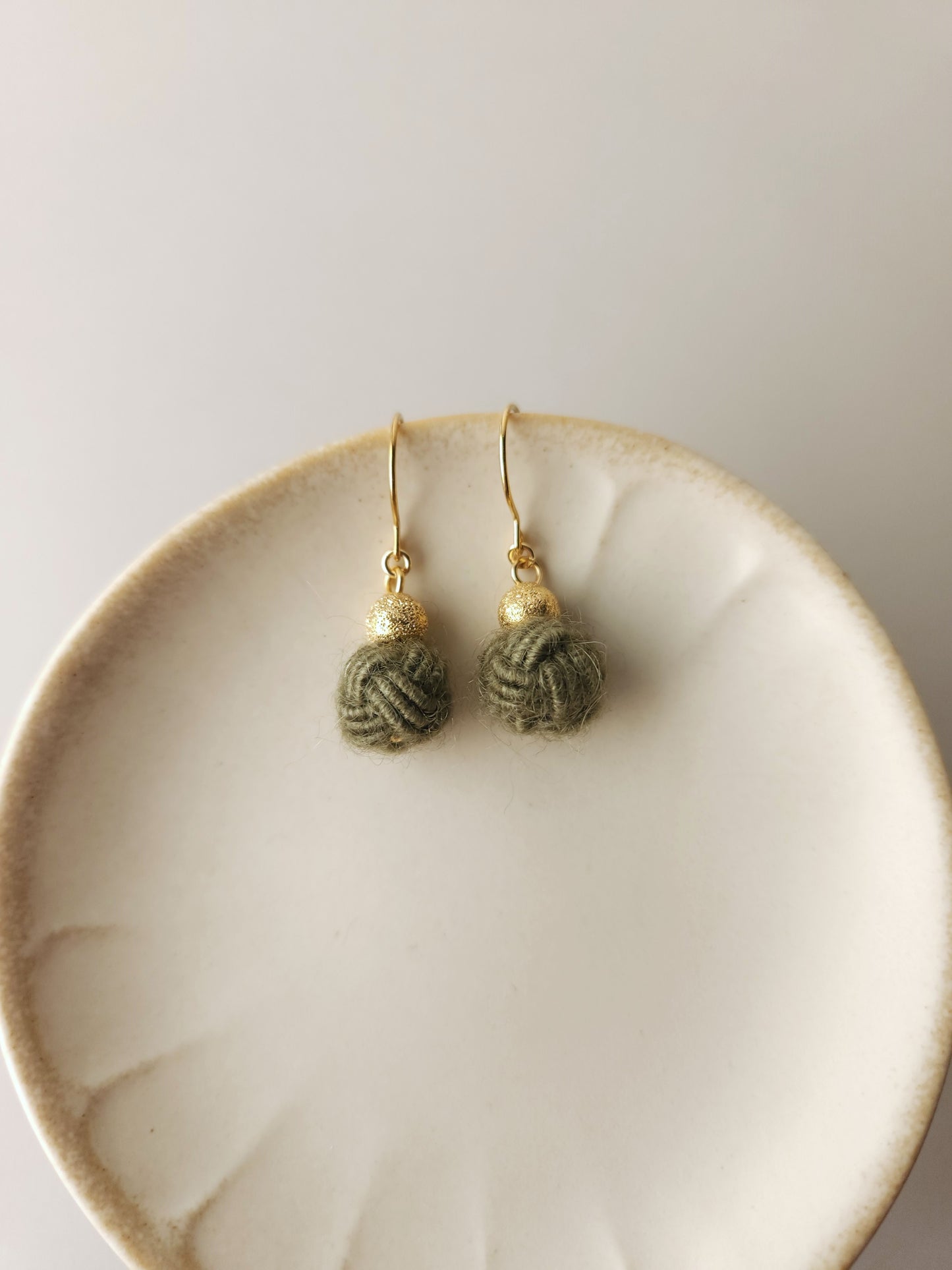 Pom Pom - Olive