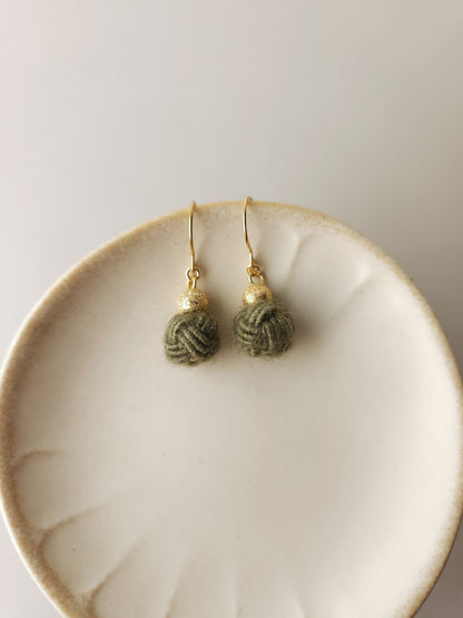 Pom Pom - Olive