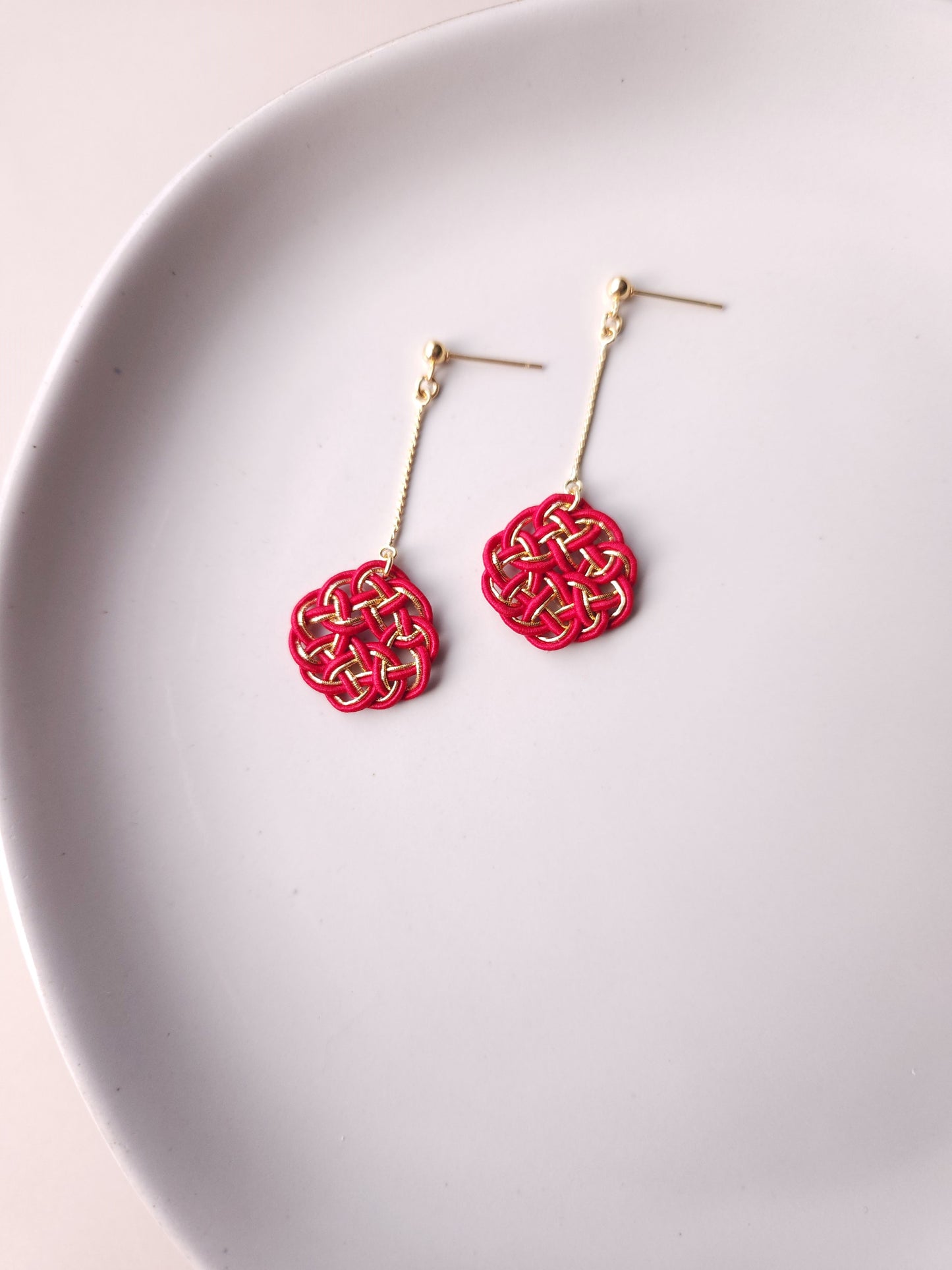 Kesa Drop - Deep Red