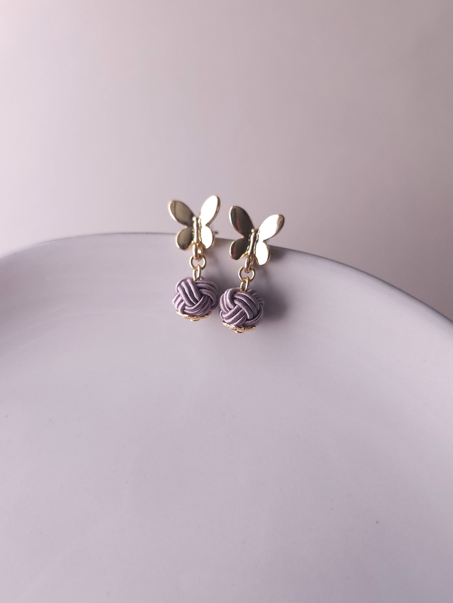 Butterfly-Satin Taupe