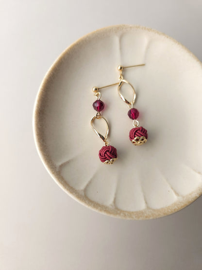 Twist - Wine Red