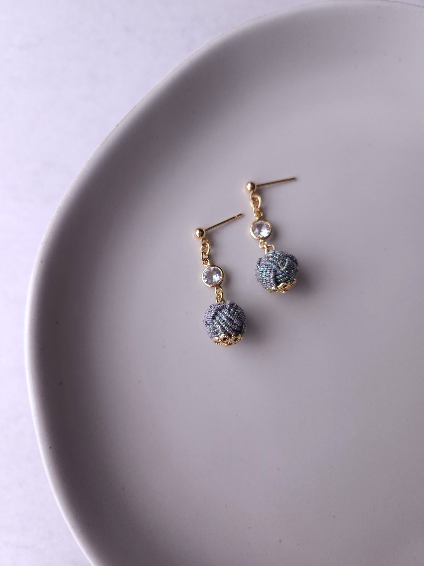 Japanese Mizuhiki Drop Earrings - Iridescent Gray