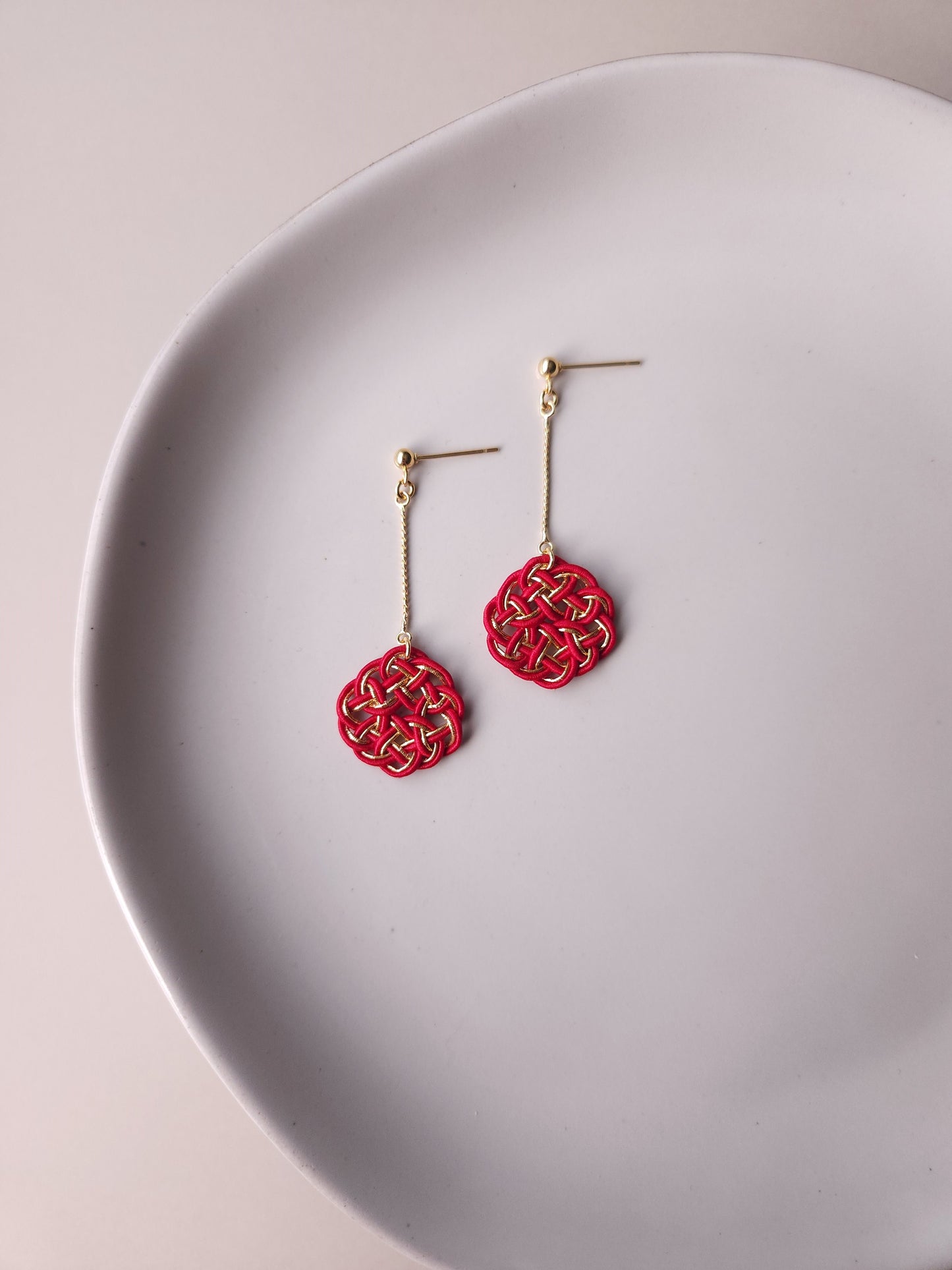 Kesa Drop - Deep Red