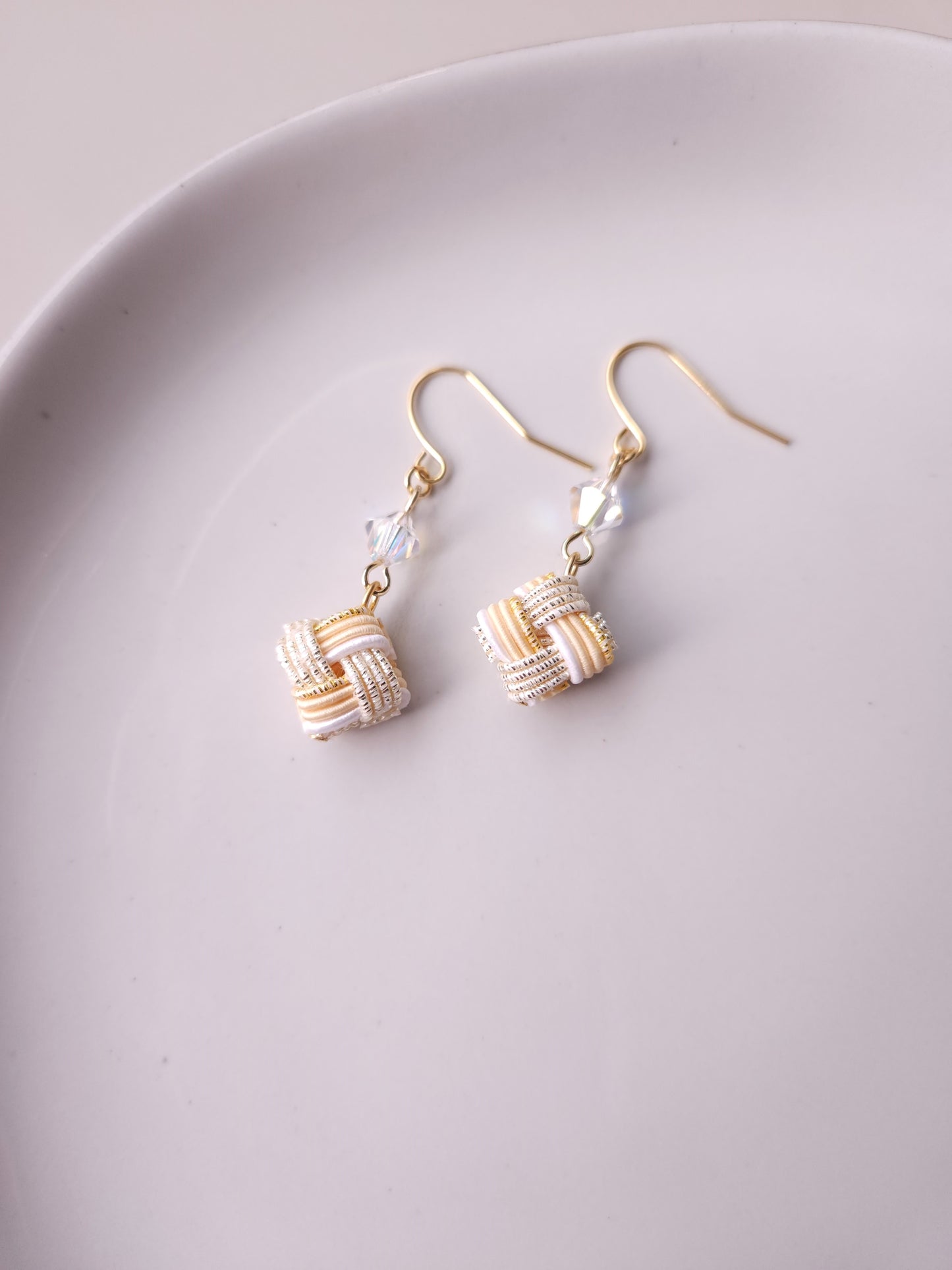 Hishi - Pastel Yellow