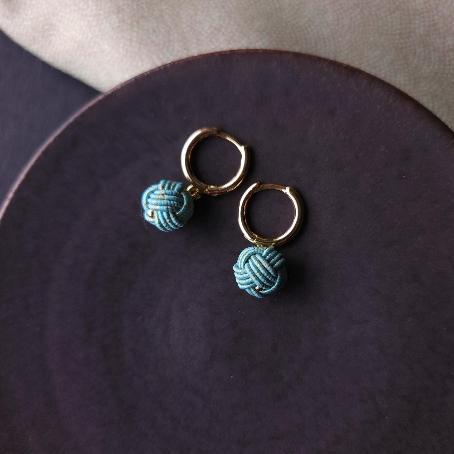 Huggie Drop - Turquoise Blue